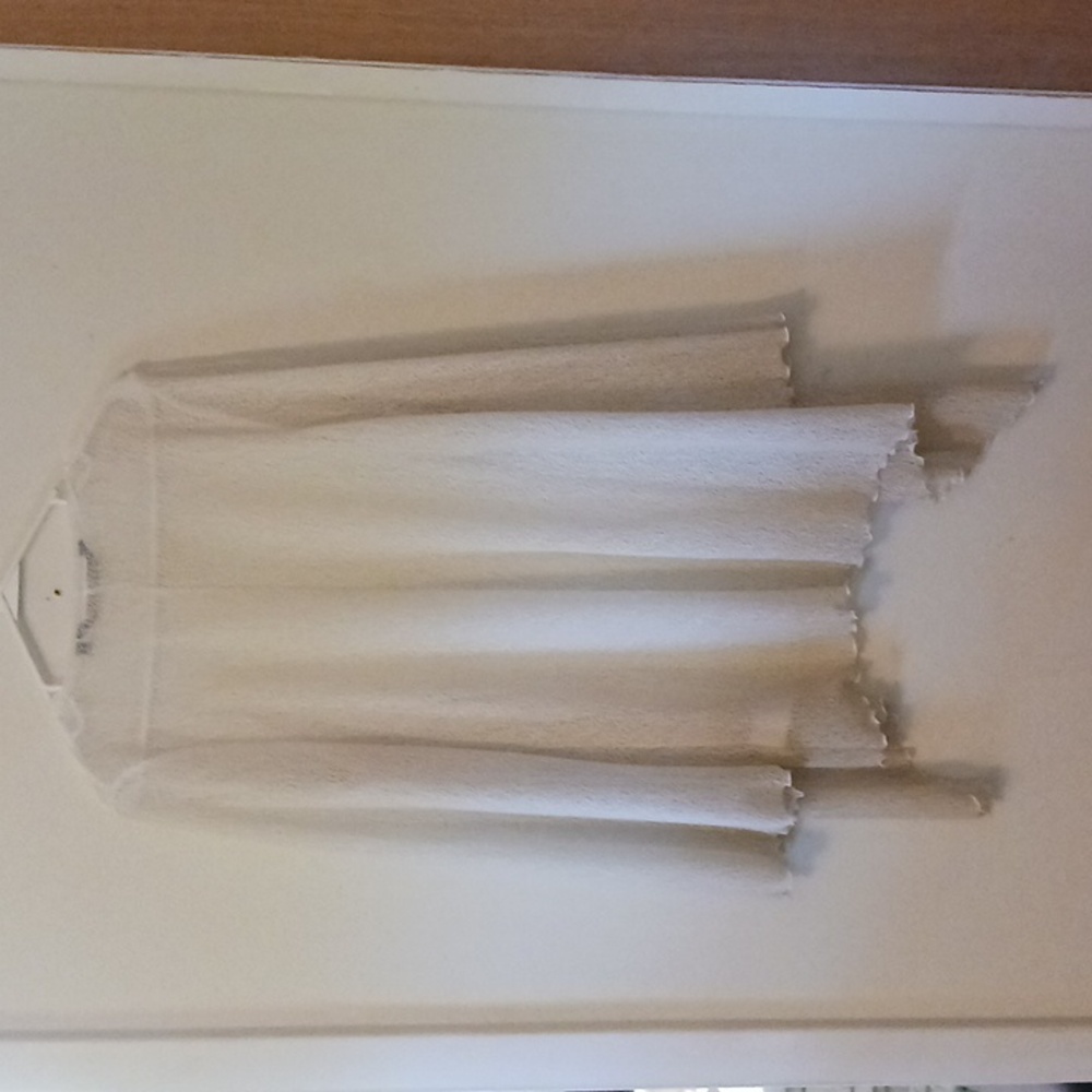 Colleen Lopez Collection Topper - Picture 3 of 3
